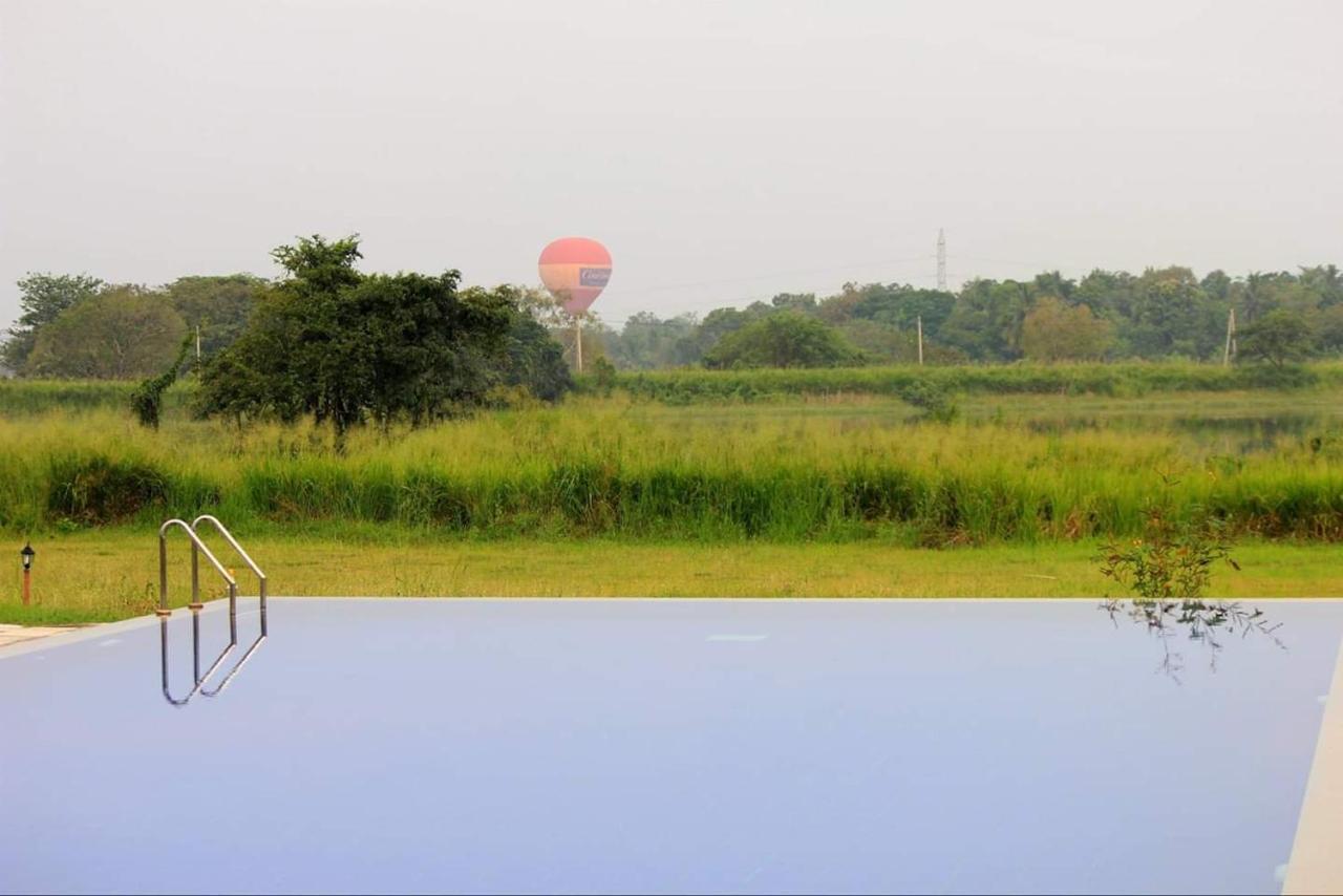 Birdwing Sigiriya Hotel Екстериор снимка