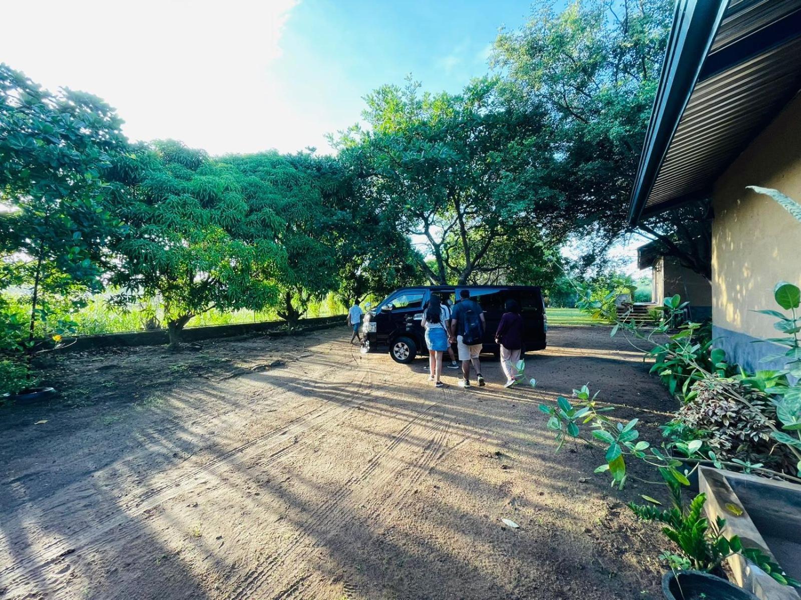 Birdwing Sigiriya Hotel Екстериор снимка